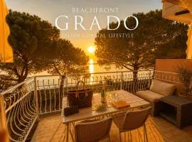 Beachfront Apartment Sea View & Terrace Costa Azzurra Grado