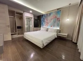 Bayphere Residence Private Beach With Fitness and Pool