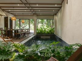Hali Hillside Retreat, hotel u gradu Hue