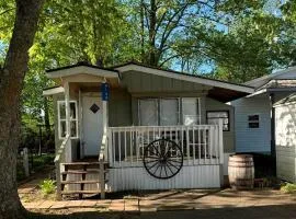 Cozy Riverfront RV Retreat with Seasonal Pool & Trout Fishing near Hiawassee, Georgia