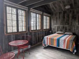 Charming Off-Grid Style Cabin Experience Surrounded by Nature in Walker, Minnesota