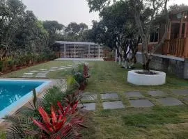 Melody-Wooden Cottage with Private Pool