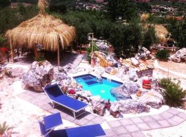 Le Capanne di Villa Margherita – hotel w pobliżu miejsca Stacja kolejowa Priverno Fossanova w mieście Sonnino