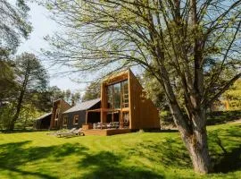 Kalbornia LAKE & SAUNA HOUSE by JWPM