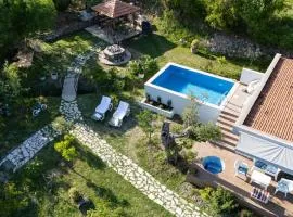 Nature Oasis Kravari