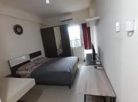 BR Room at Apartemen Bogorienze Resort