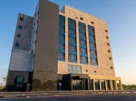 The LAND Hotel