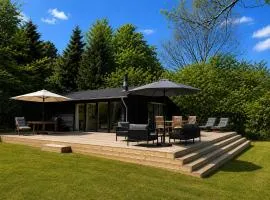 Liseleje sommerhus på naturgrund