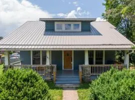 Stella Maris - own Blowing Rock Pet Friendly Updated Craftsman Bungalow