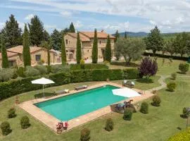 Villa Campriano by VacaVilla