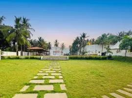 Hong Sau Resort Thavarkere