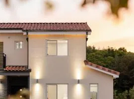 Gangneung Gru Private Pension