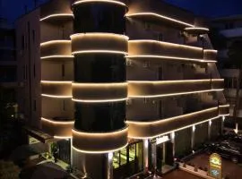 Lumera Hotel