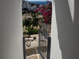 MIRA house, ξενοδοχείο στην Ίο