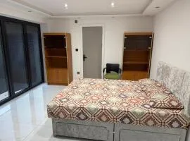 Studio Flat