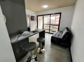 Cómodo apartamento en frente a la plaza de la candelaria