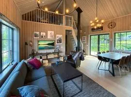 Modern Mountain Cabin With Sauna Near Klövsjö