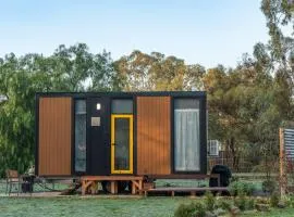 D&L Cottage by Tiny Away