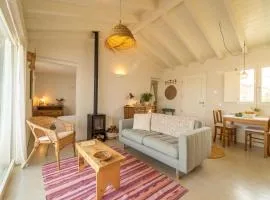 Casinha Da Cabra, Casas Do Poente