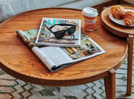 दुबई में, होटल 25hours Hotel Dubai One Central