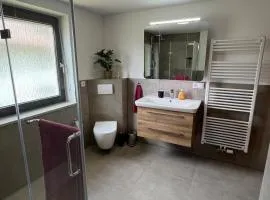 Top Apartment mit Parkplatz & viel Platz