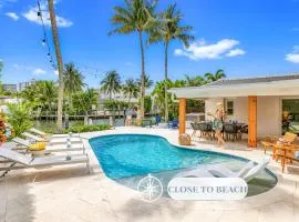 Waterfront Heated Pool Beach Proximity Bermuda Key Residence