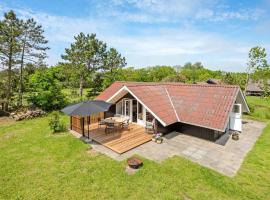 Holiday Home Cornelia - 100m to the fjord by Interhome, hotel di Skjern