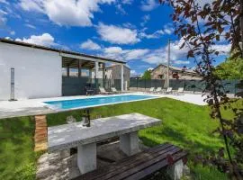 Holiday Home Golden Roots by Interhome