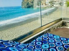 Front row seats to the Libyan sea - Kymo Sand - Treis Ekklisies