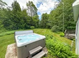 Secluded Mad River Valley Home with Hot Tub