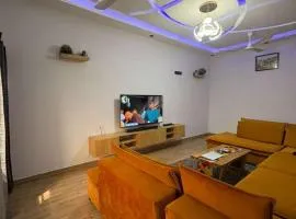 SMART BÂTIPRO Appartement 2 chambres salon milieu