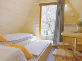 Traumhafter XL Bungalow mit Seesicht - inklusive privatem Bad und Terrasse