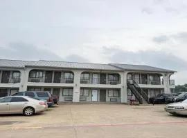 Delux Inn Mesquite Near I-30 Dallas
