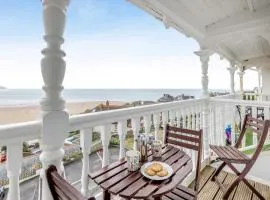 2 Bed in Woolacombe oc-shore1