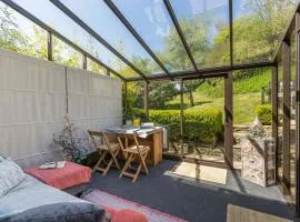 2 Bed in Bridport oc-93342