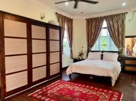 Inap Warisan A bungalow located in fishing village