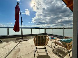 McHome Neues und sonniges Doppelhaus, Top 1 mit grosse Terrasse und E-Ladestation in Dobl bei Graz, hotel a Dobl