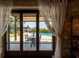 Kalandra में, होटल Eco Stone Villa with Private Pool and Jacuzzi