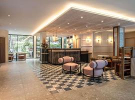 Hôtel Mercure Paris Boulogne Pont de Saint Cloud, khách sạn ở Boulogne-Billancourt