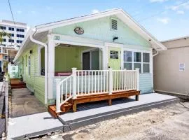 Island Vibes House