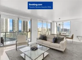 Escape to Beachwalk Resort in Chic Apartment - 25 min to FIFA!