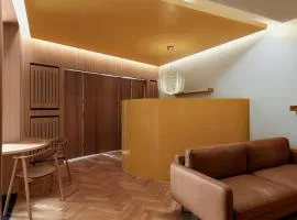 Woodline Suite