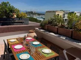Penthouse - Jacuzzi - Terrace - Parking - 2 pools
