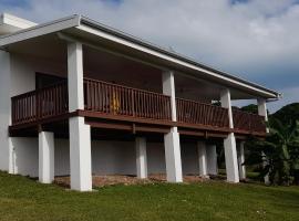 Reureu Ocean Vistas โรงแรมในArutanga
