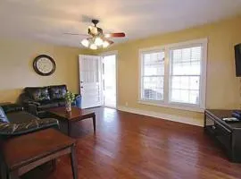 Modern Florence Suite Near UNA with Patio Sleeps 4