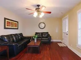 Cypress Creek Getaway Near Downtown with Patio