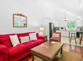 Carriage House on Historic Inn Property
