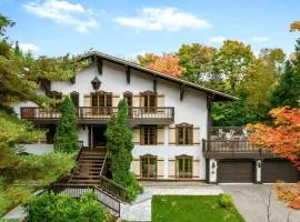 Genteman Manor Private Indoor Pool Sauna & Lake