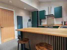 Stylish modern stay near Durham, Sunderland and Seaham