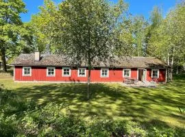 6 person holiday home in ROCKNEBY